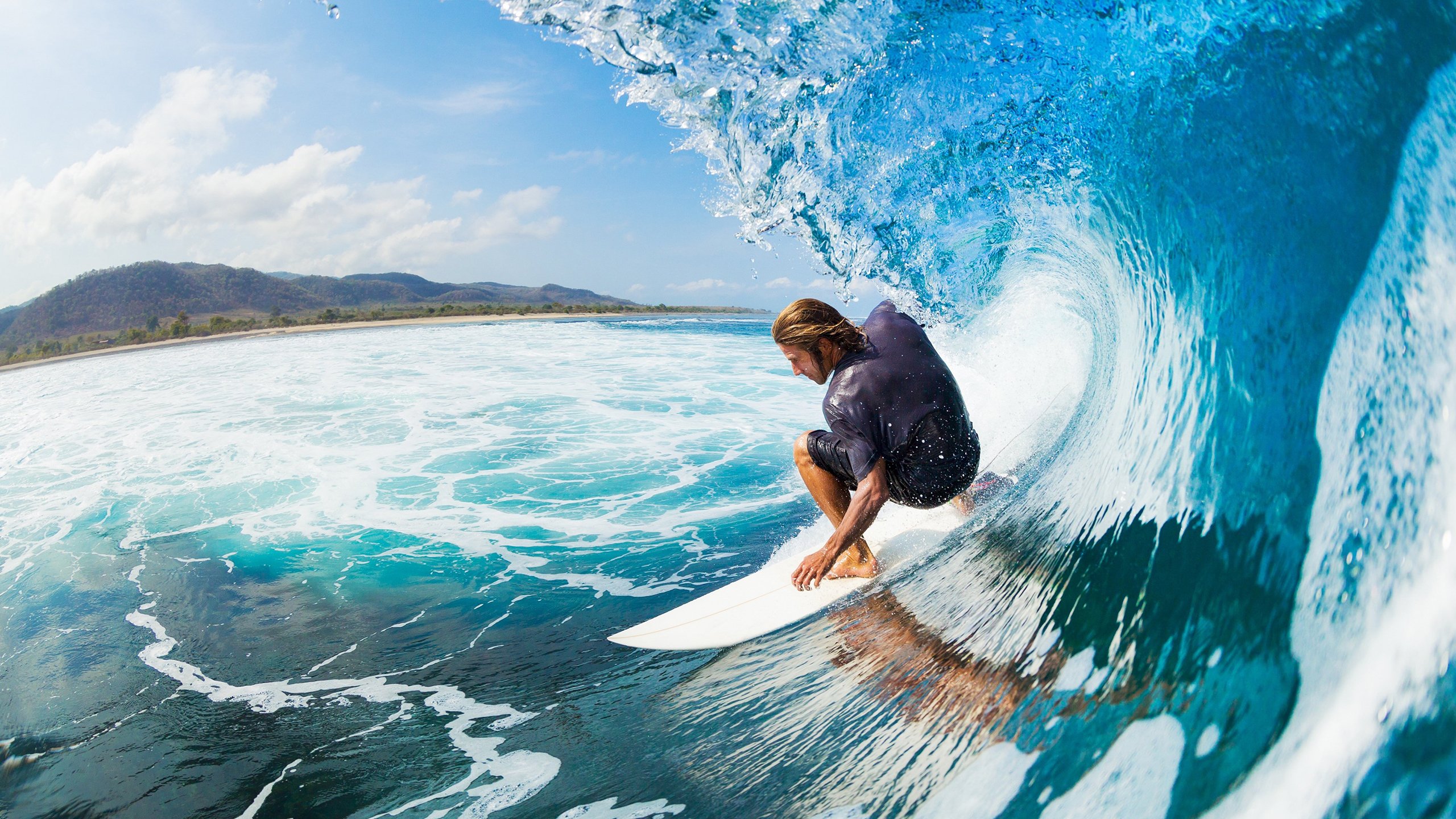 绝地逆转！上海主场狂飙三分雨，马克西末节19分掀翻鹈鹕